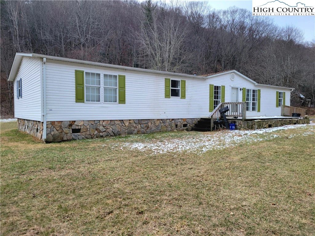 Image number 1 for the current listing