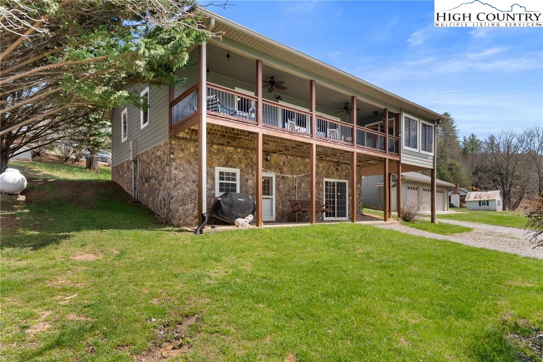 Image number 20 for the current listing
