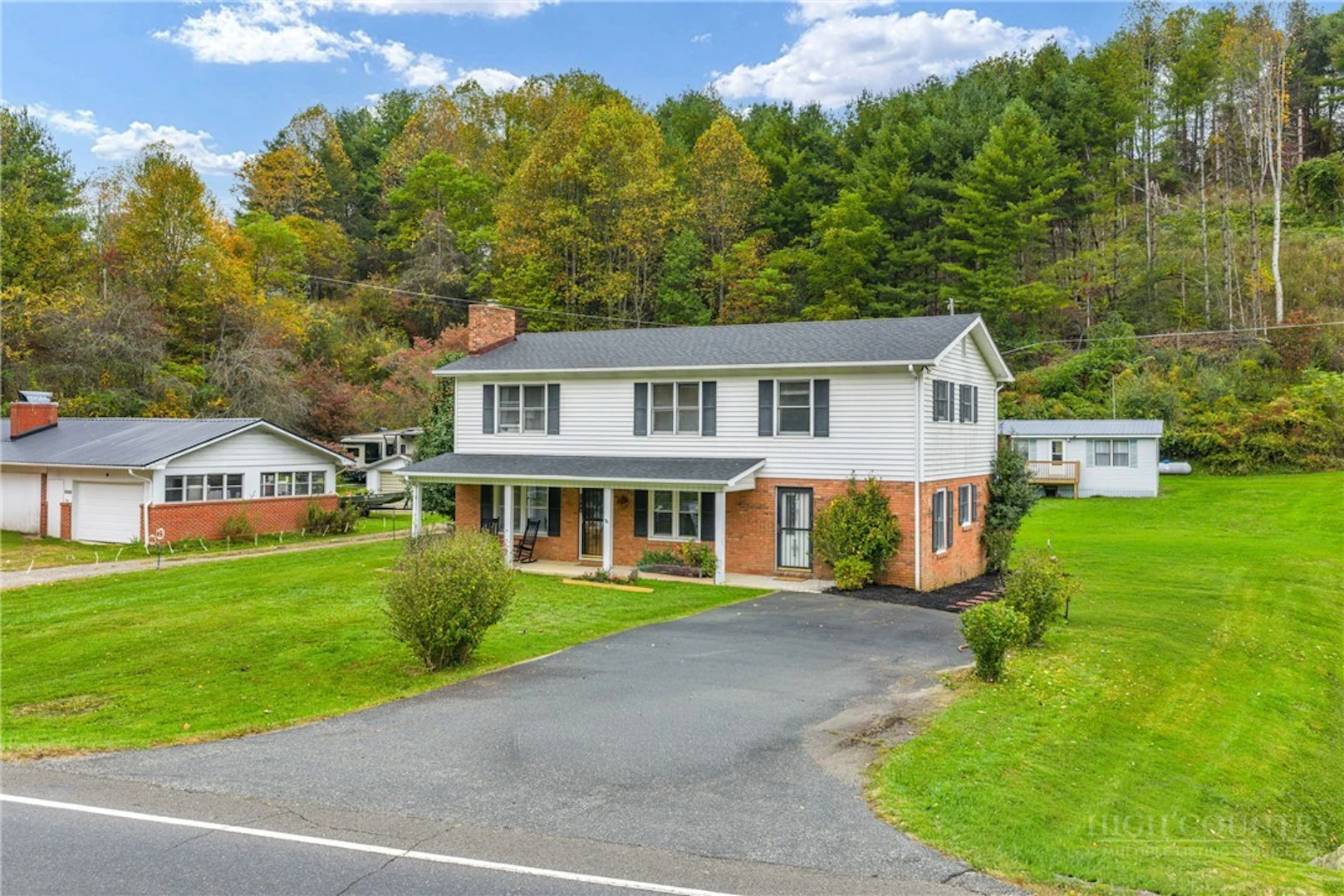 Image number 5 for the current listing