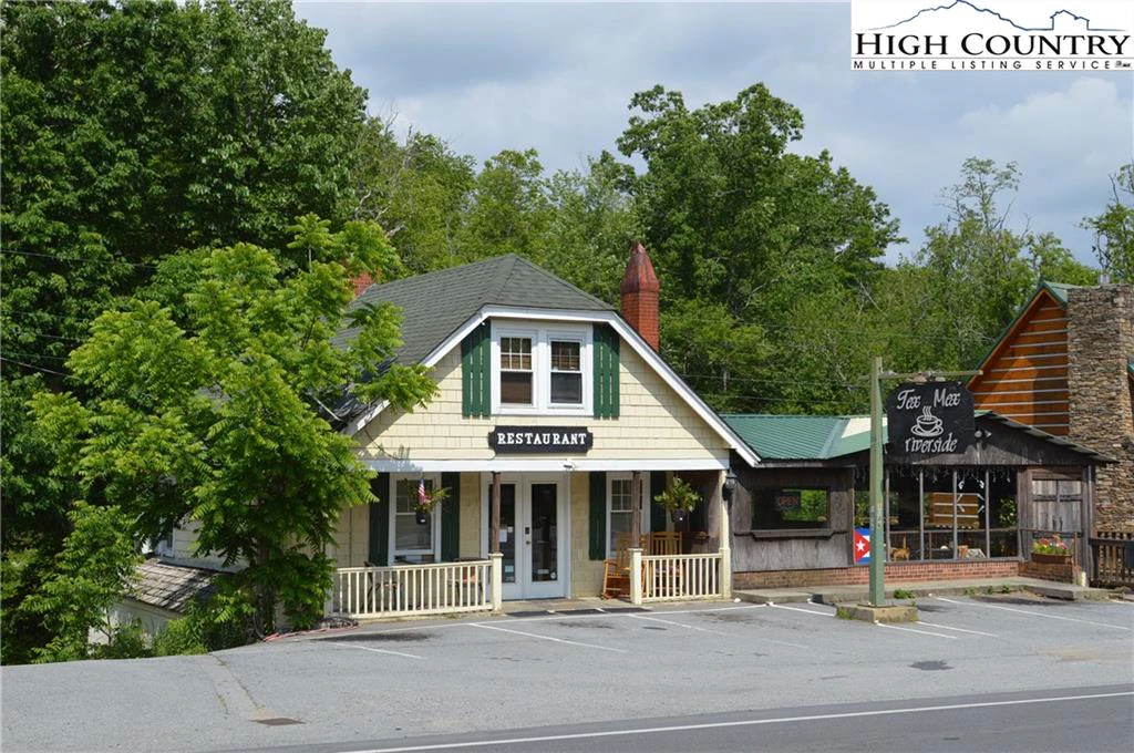 Image number 8 for the current listing