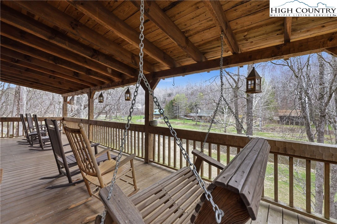 Image number 7 for the current listing