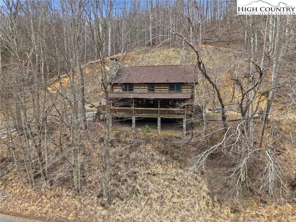 Image number 16 for the current listing