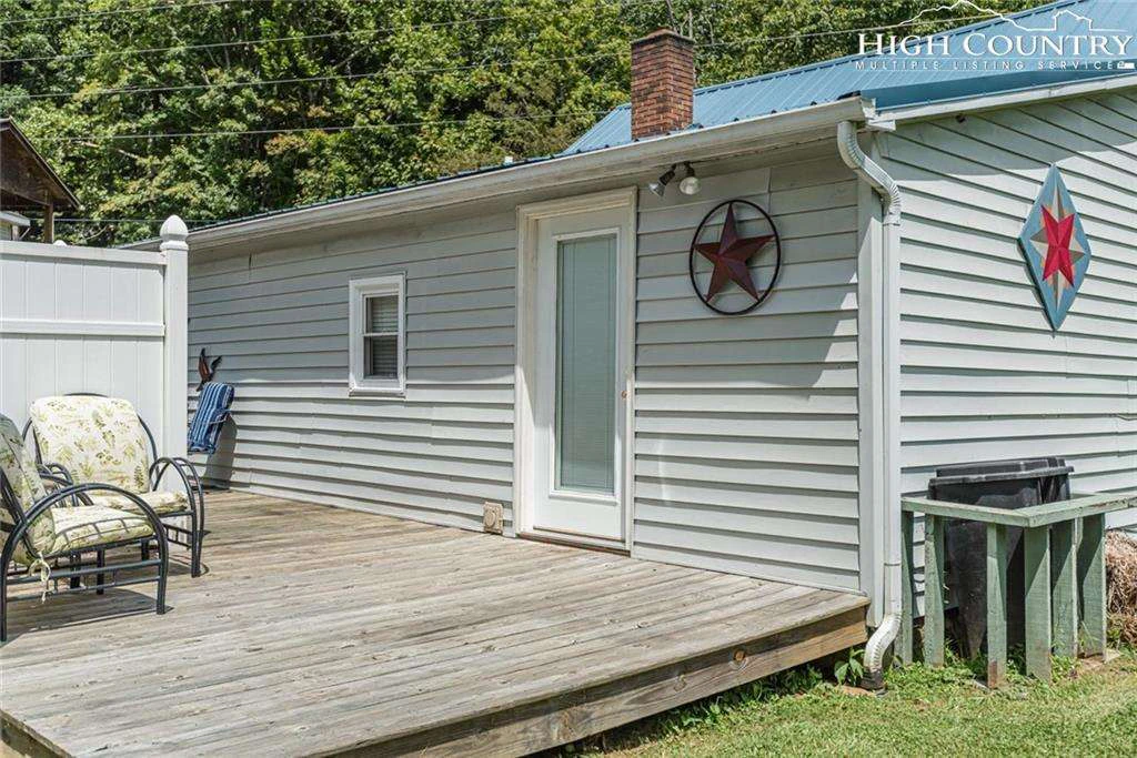 Image number 5 for the current listing