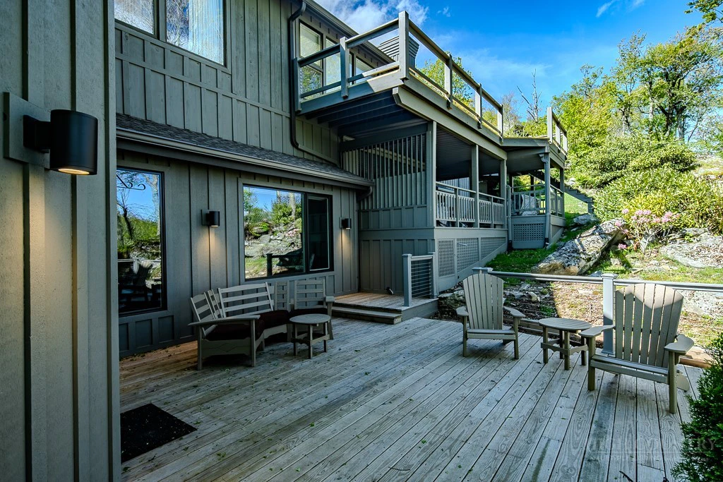 Image number 8 for the current listing