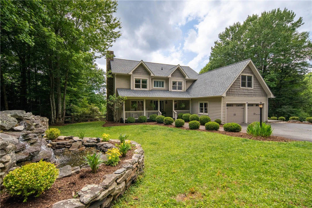 Image number 6 for the current listing