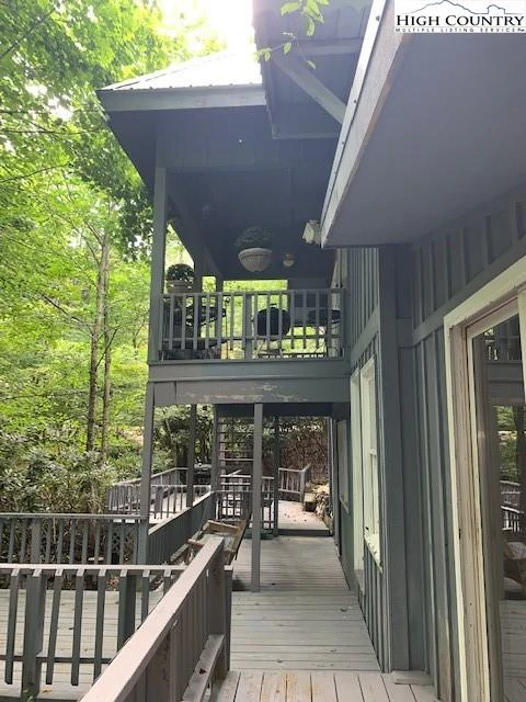 Image number 3 for the current listing