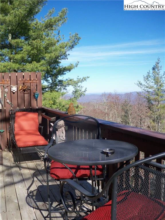 Image number 7 for the current listing