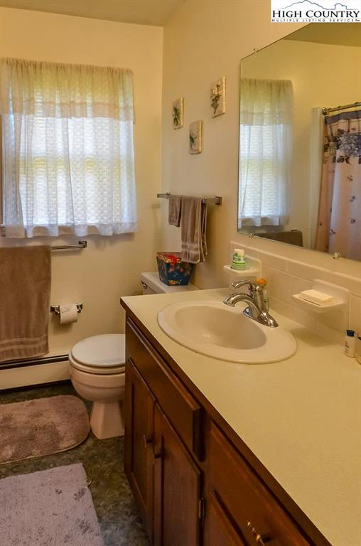 Image number 7 for the current listing