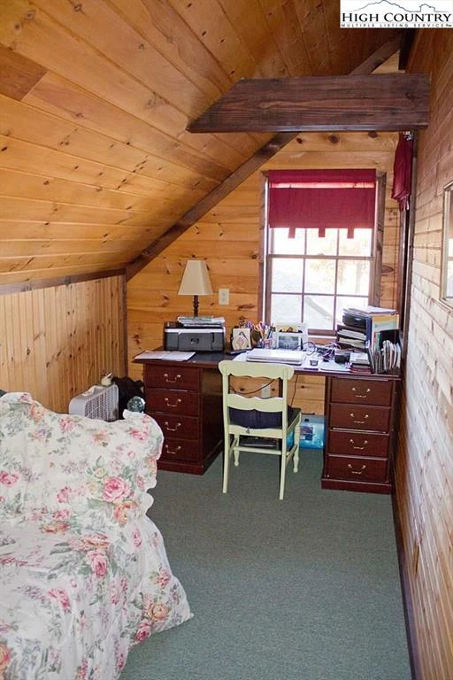 Image number 8 for the current listing