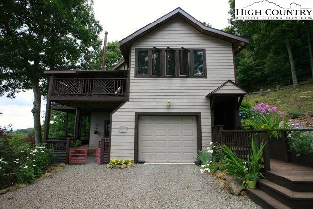 Image number 4 for the current listing