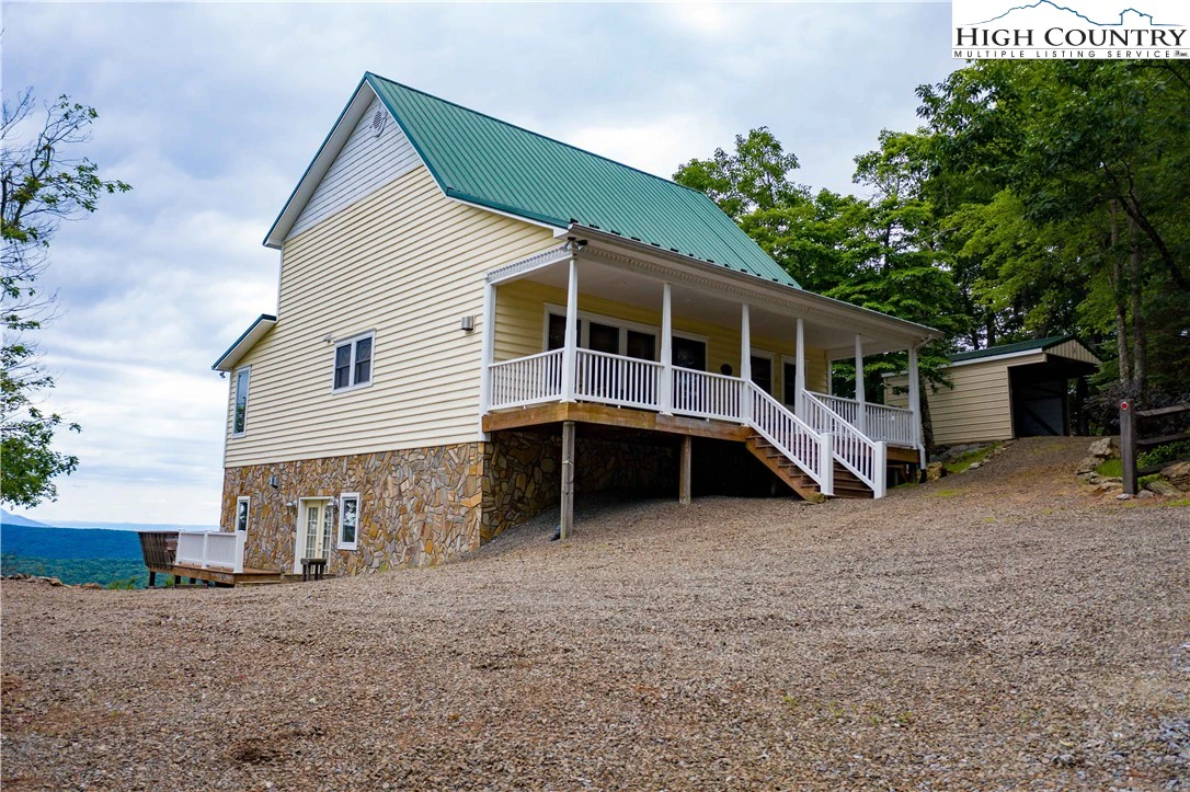 Image number 22 for the current listing