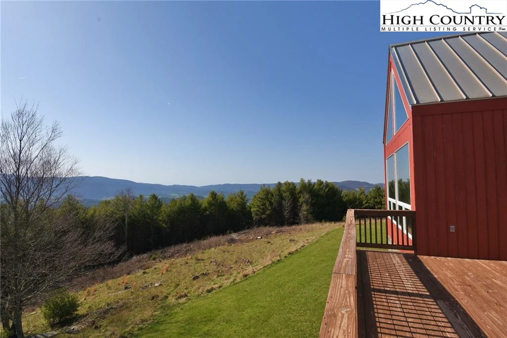 Image number 8 for the current listing