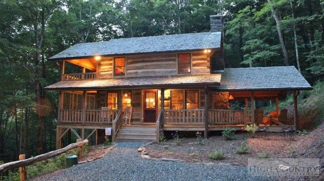 Image number 1 for the current listing
