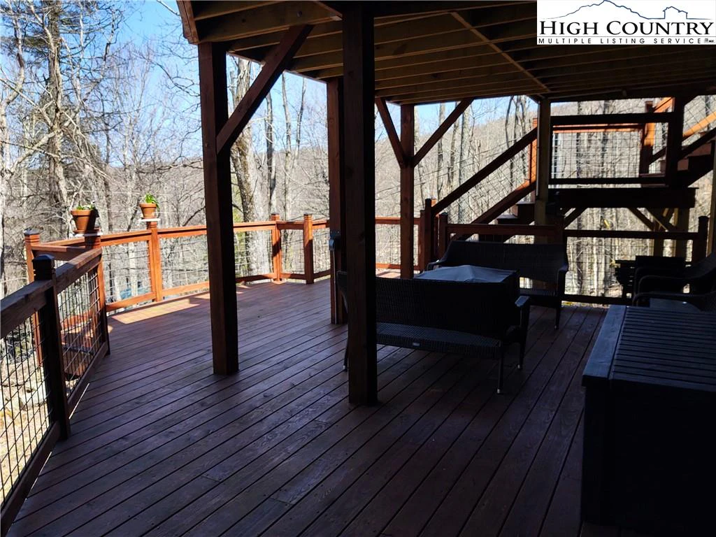 Image number 6 for the current listing