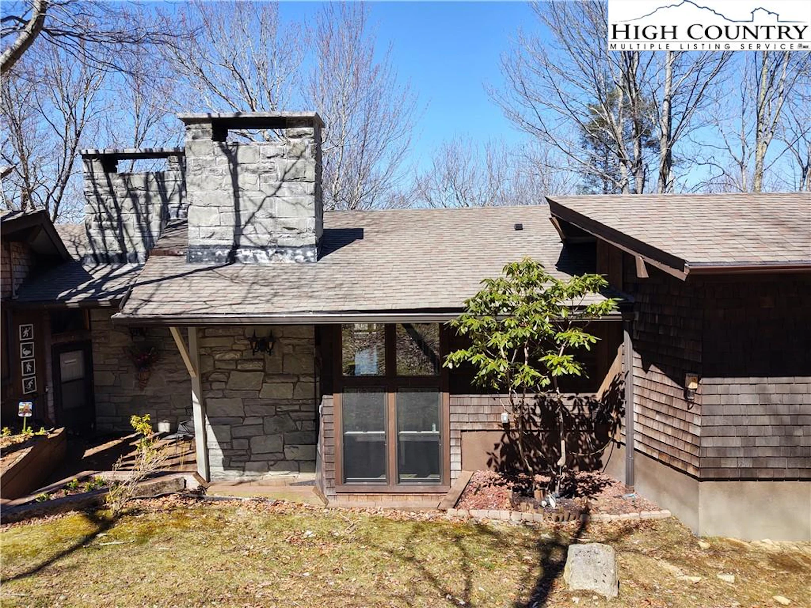 Image number 3 for the current listing