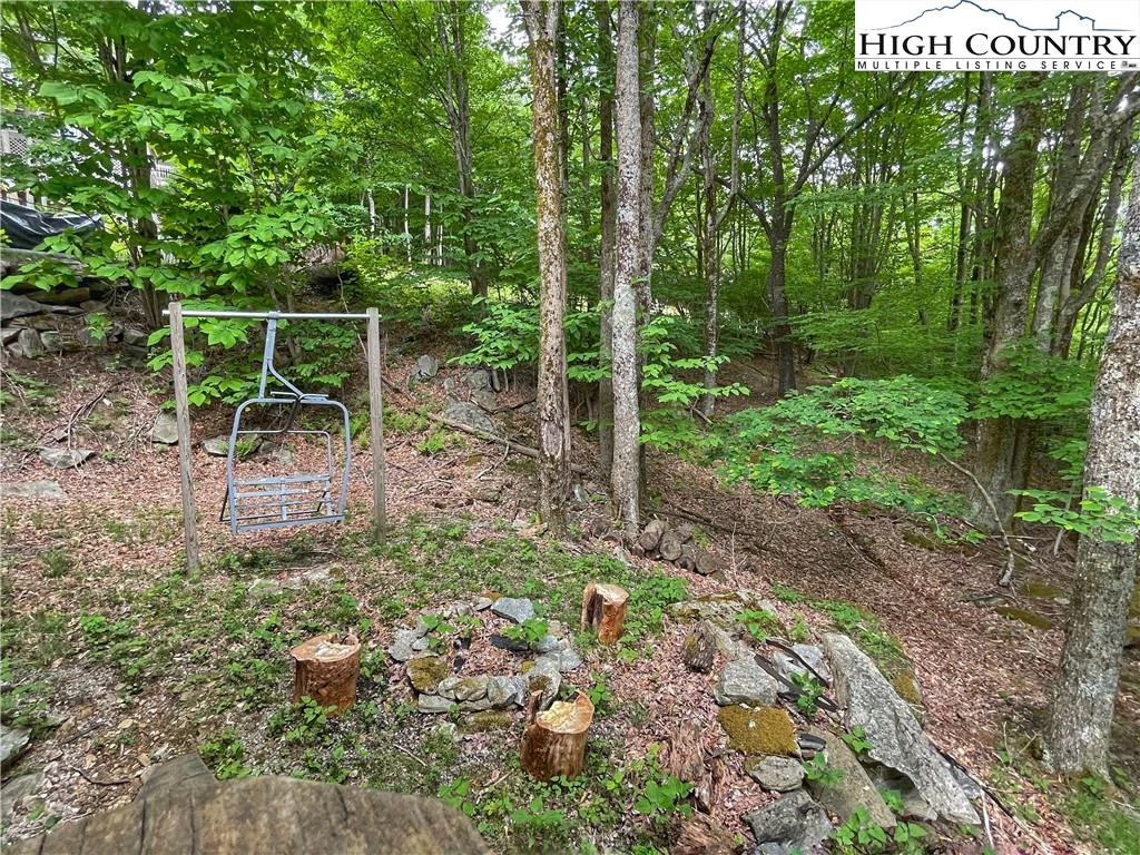 Image number 5 for the current listing