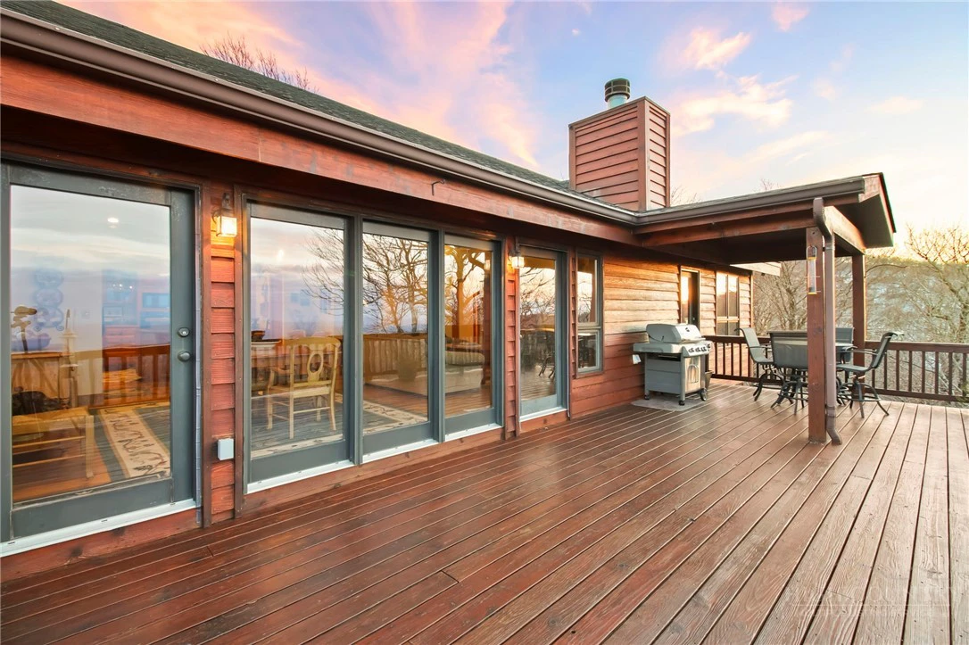 Image number 7 for the current listing