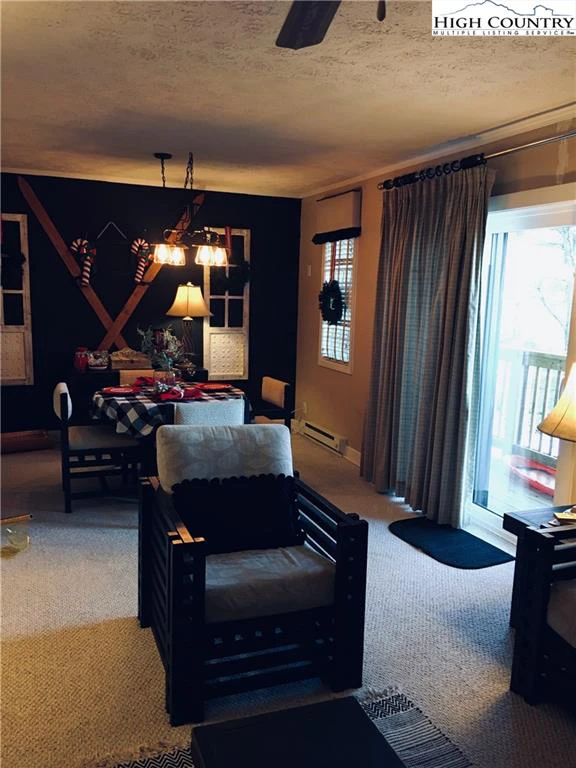 Image number 12 for the current listing