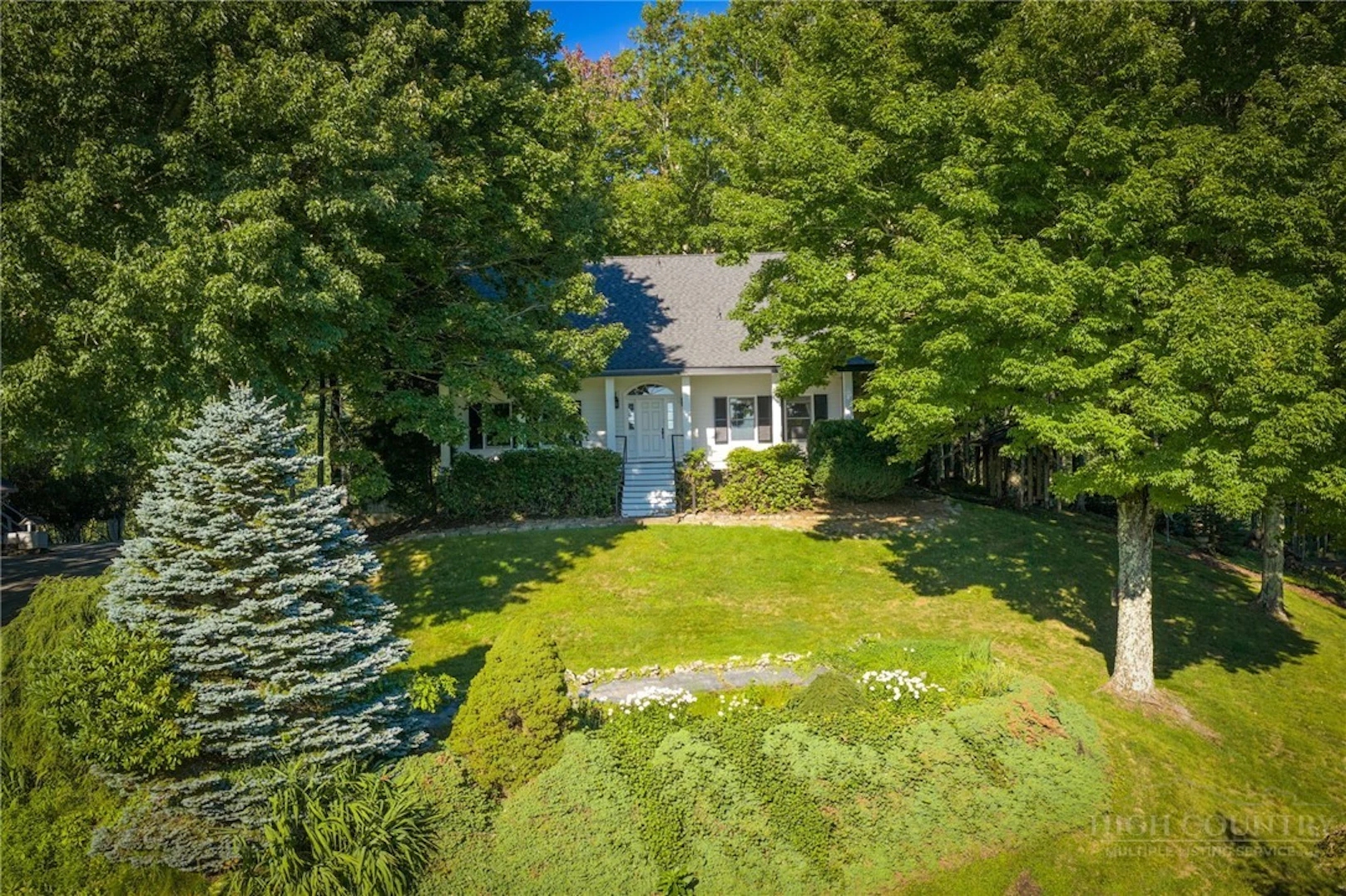 Image number 5 for the current listing