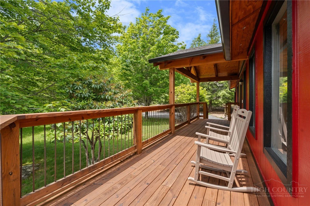Image number 20 for the current listing