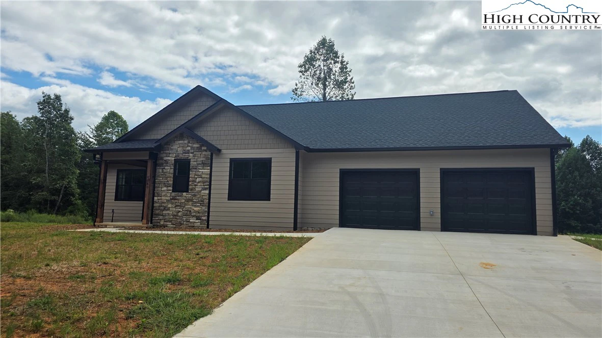 Image number 1 for the current listing