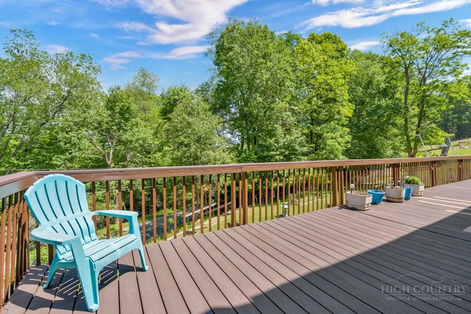 Image number 17 for the current listing