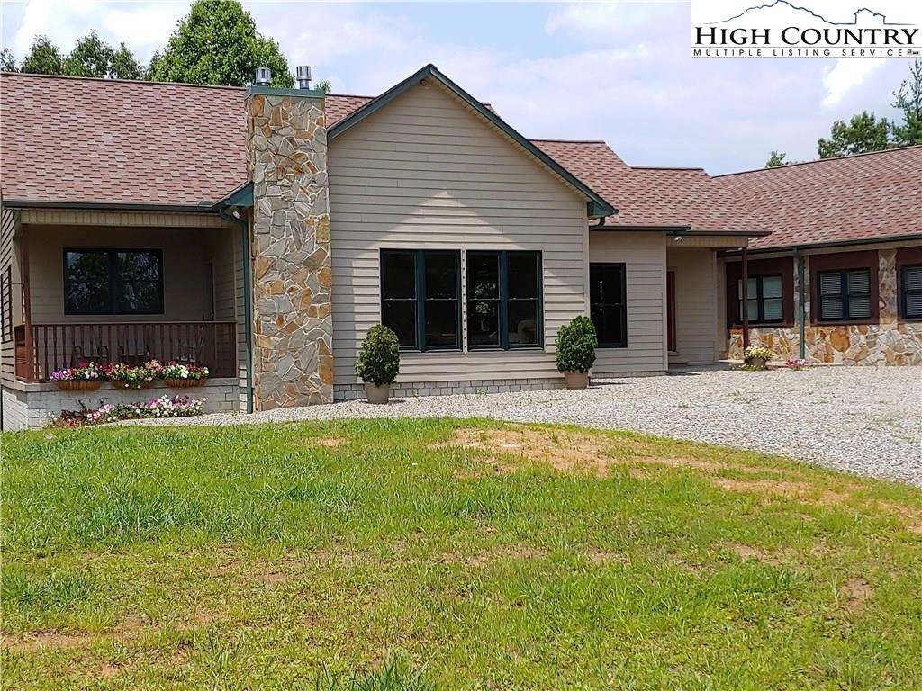 Image number 7 for the current listing