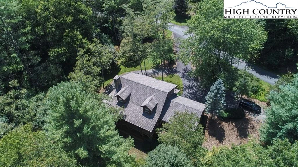 Image number 12 for the current listing