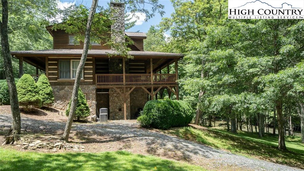 Image number 13 for the current listing