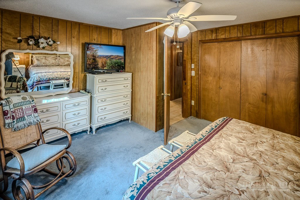 Image number 7 for the current listing