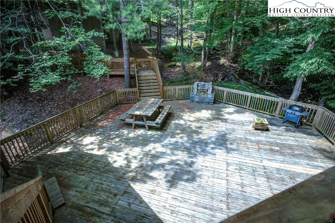 Image number 12 for the current listing