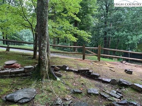Image number 5 for the current listing