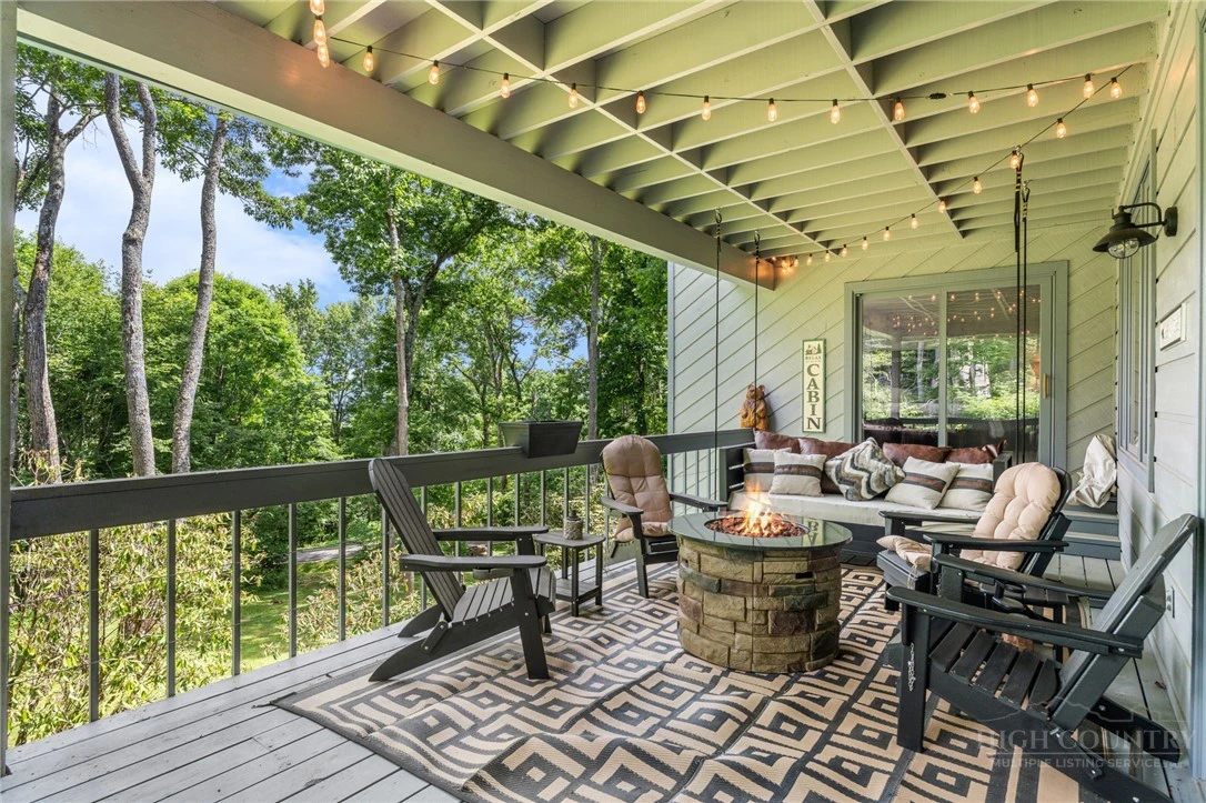 Image number 5 for the current listing