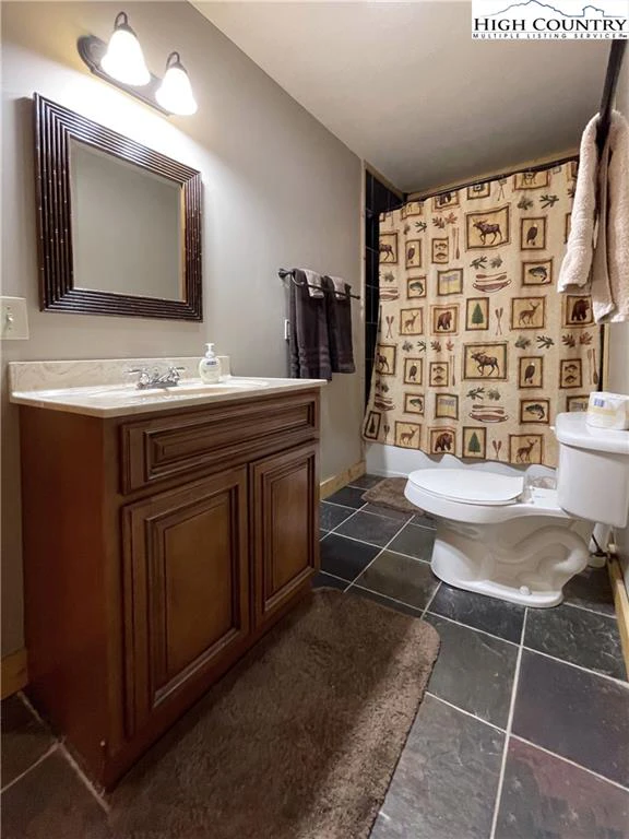 Image number 9 for the current listing