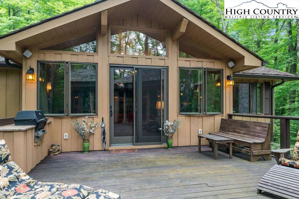 Image number 5 for the current listing