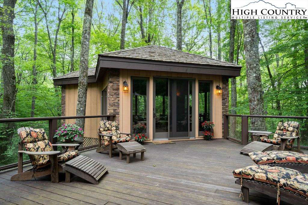 Image number 6 for the current listing