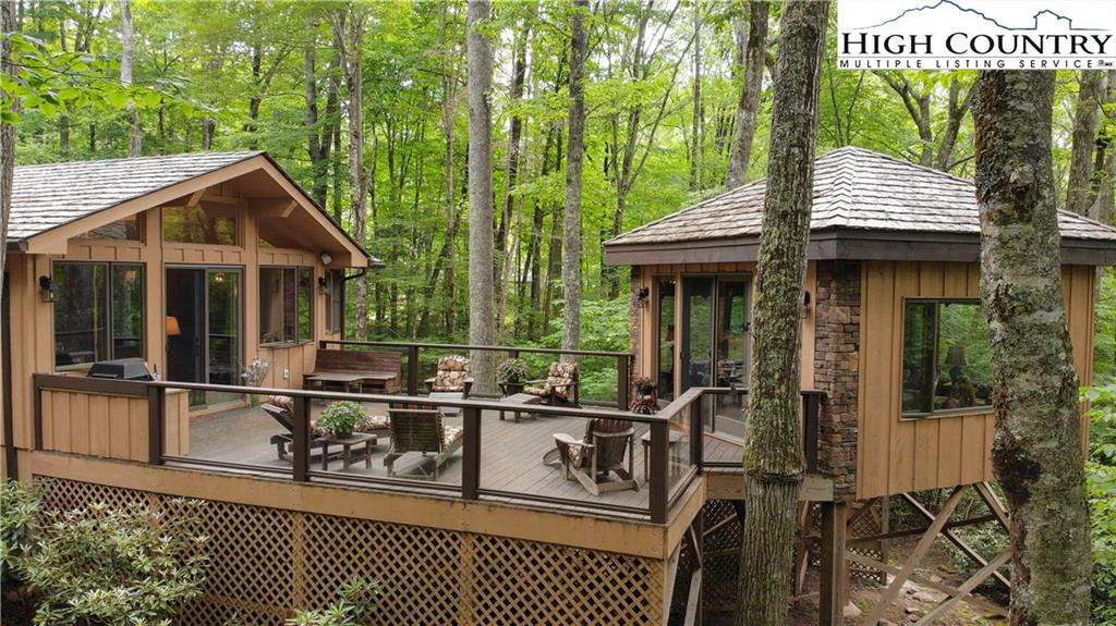 Image number 18 for the current listing
