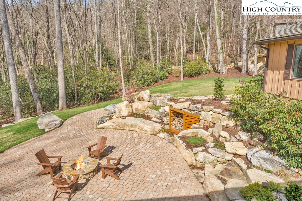 Image number 20 for the current listing