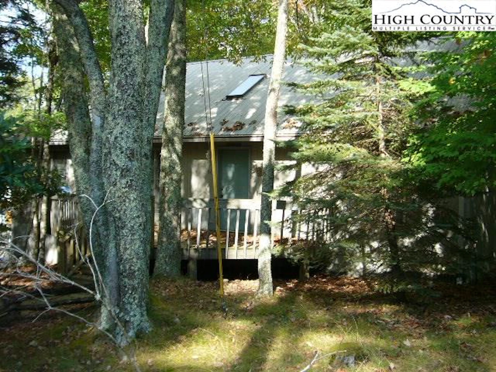 Image number 1 for the current listing