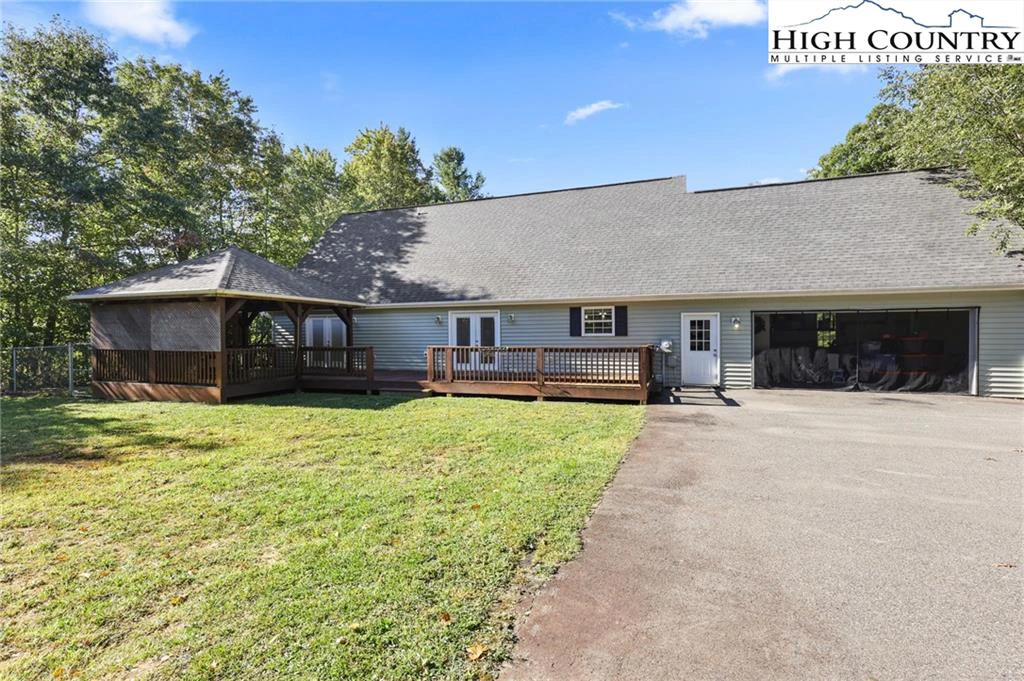 Image number 20 for the current listing