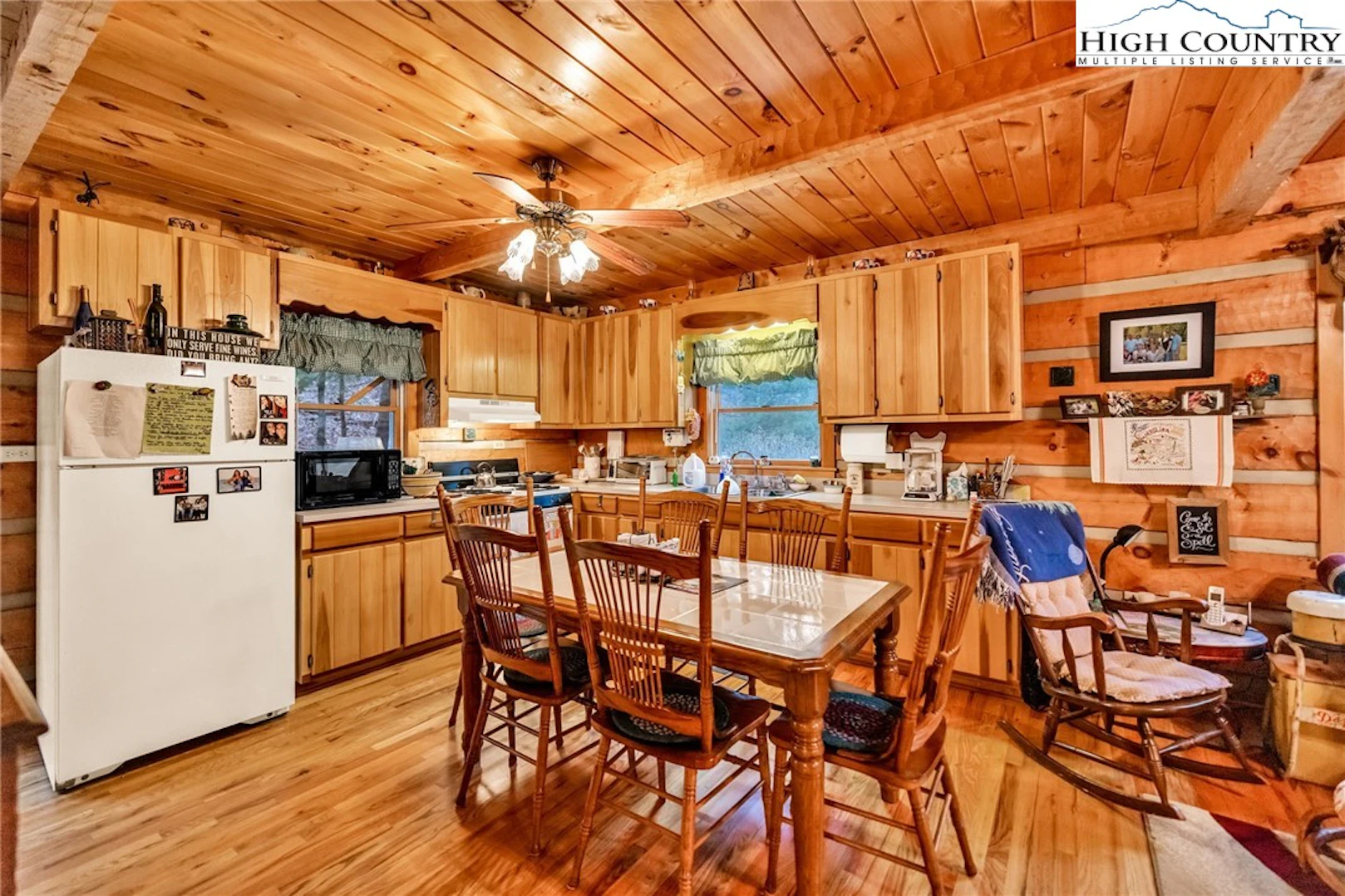 Image number 12 for the current listing