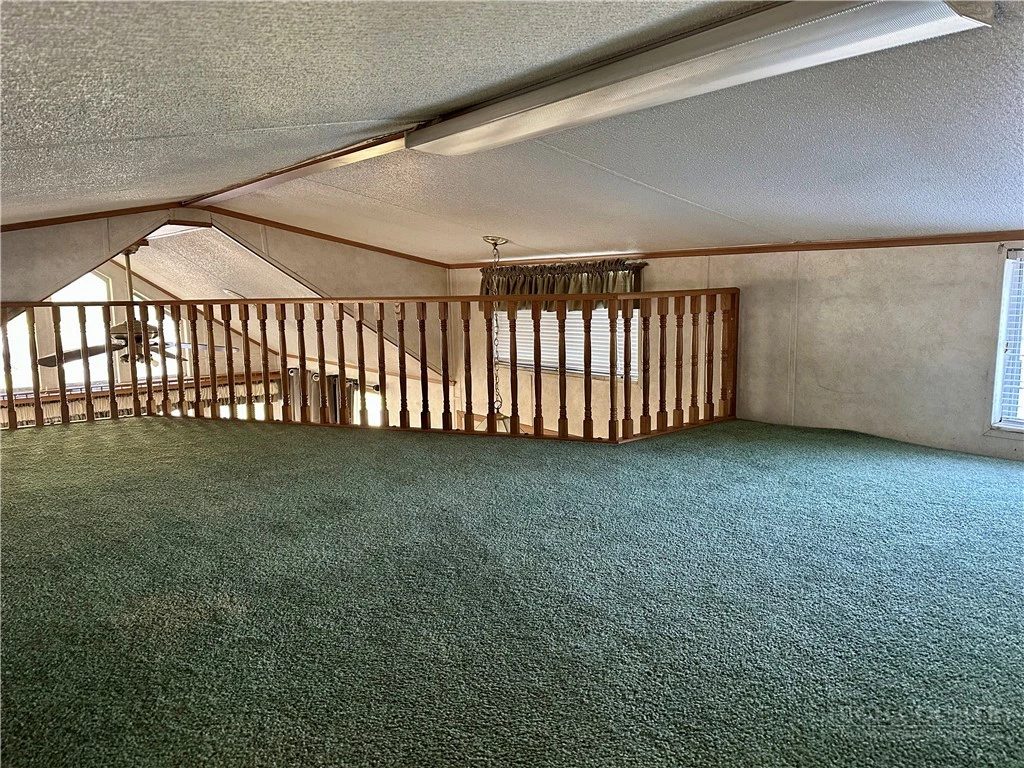 Image number 10 for the current listing
