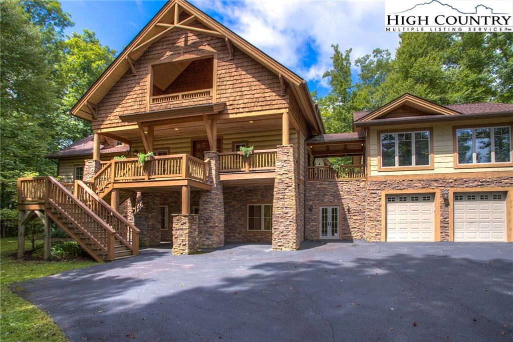 Image number 21 for the current listing