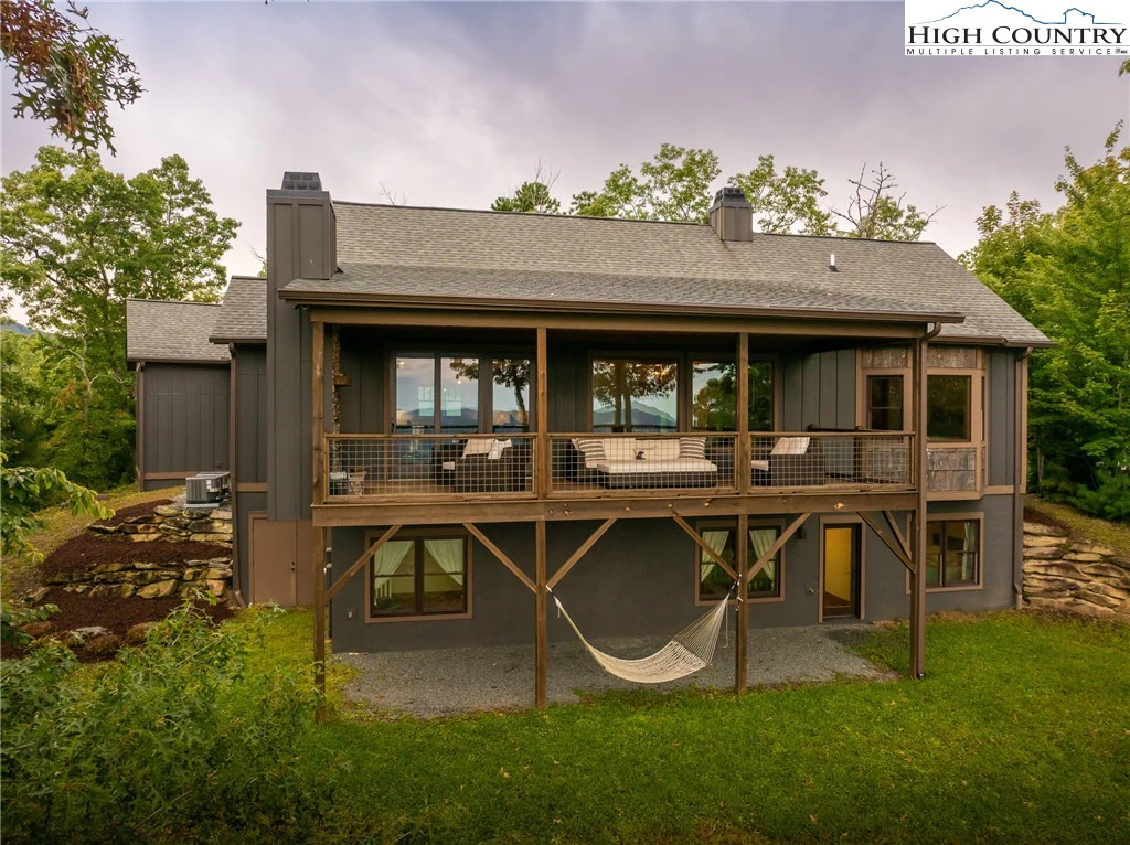 Image number 12 for the current listing