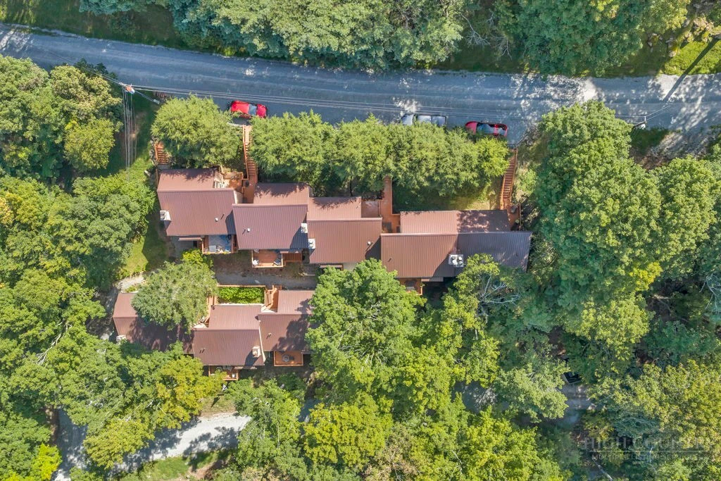 Image number 3 for the current listing
