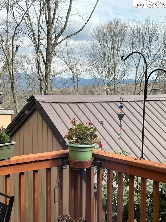 Image number 5 for the current listing