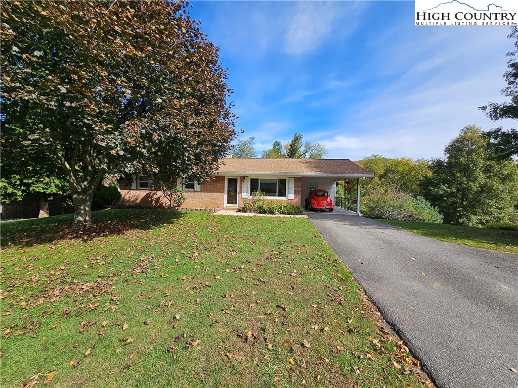 Image number 16 for the current listing