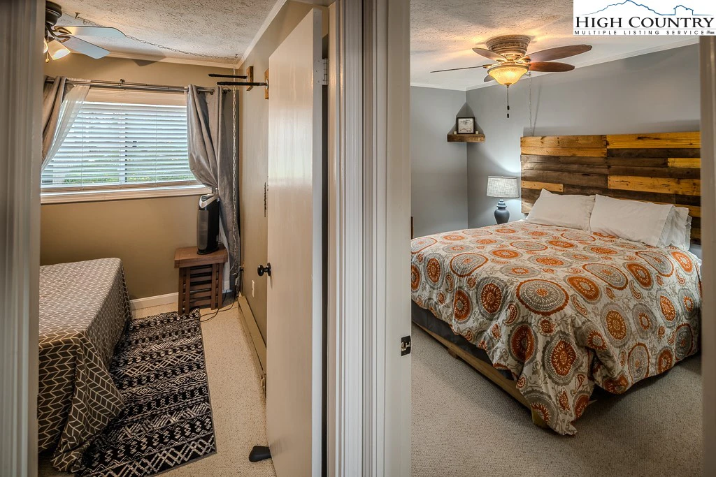 Image number 3 for the current listing