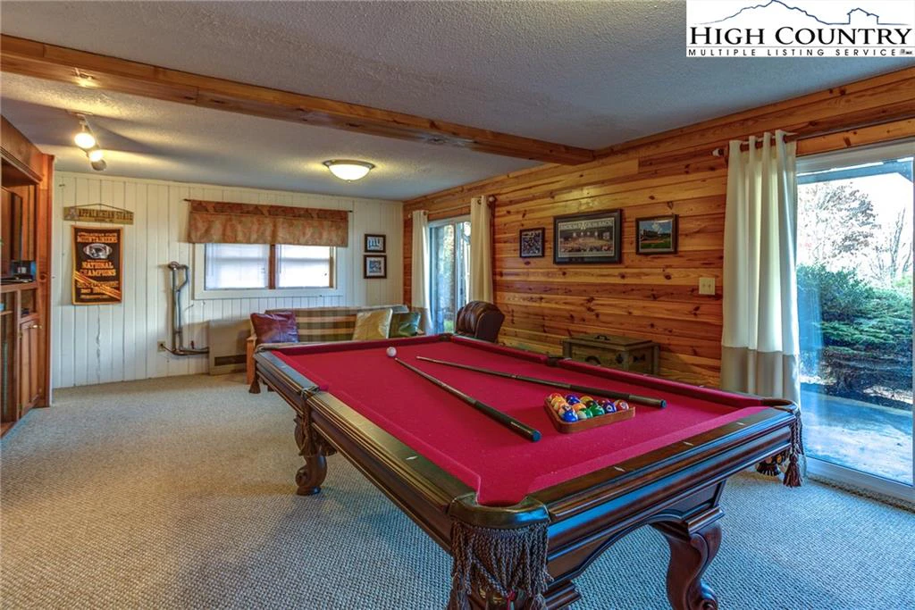 Image number 5 for the current listing
