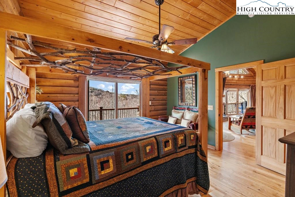 Image number 10 for the current listing